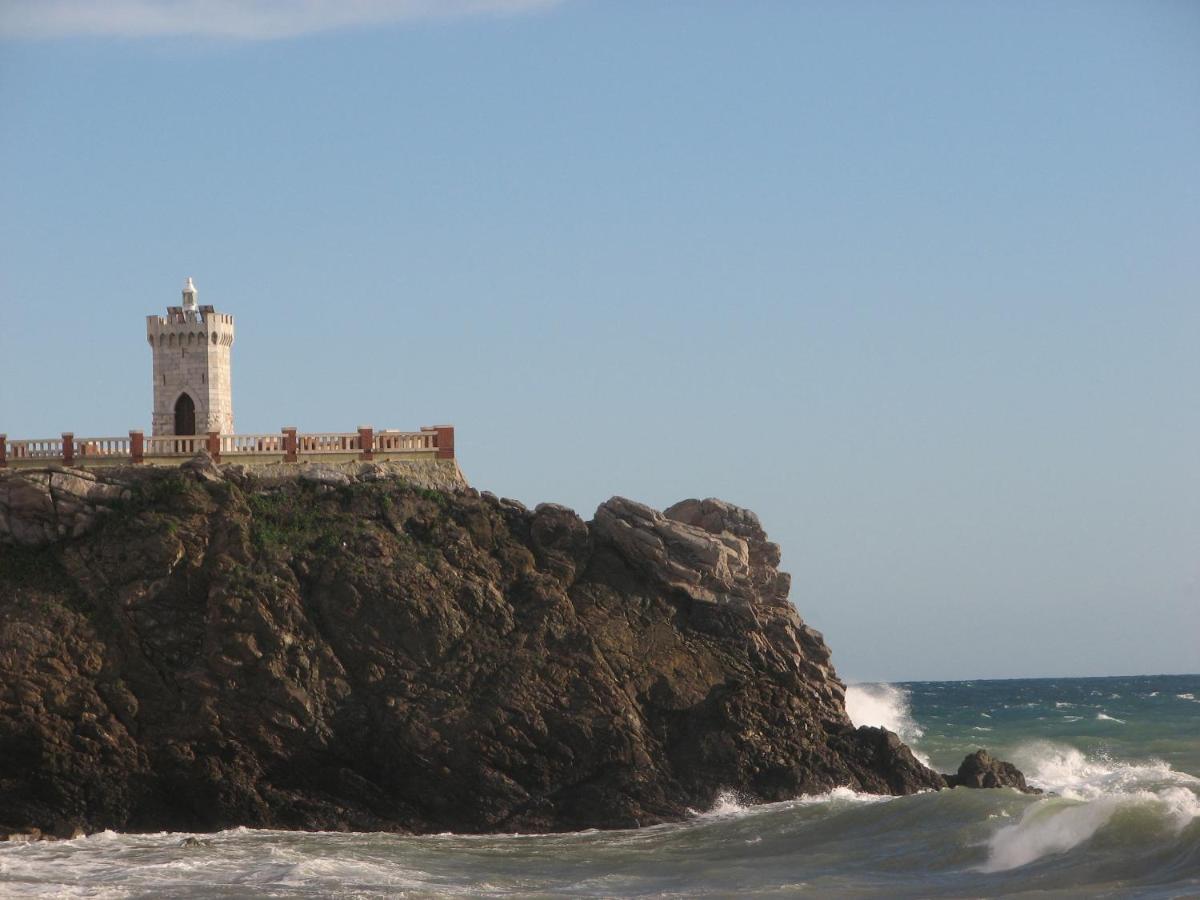 Casa Ilanfra - Appartamenti Gabbiano, Farfalla E Stella Marina Piombino Exterior photo